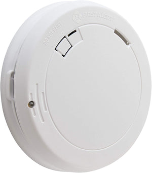 First Alert 10 Year Photoelectric Smoke Alarm - Long-Lasting Protection
