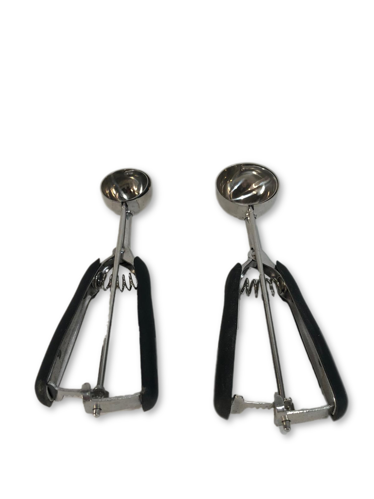 "As is" Set of 2 Multi-Purpose Scoops with Soft Grip Handles