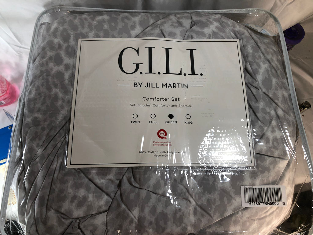 G.I.L.I. Reversible FL Animal Print Comforter Set