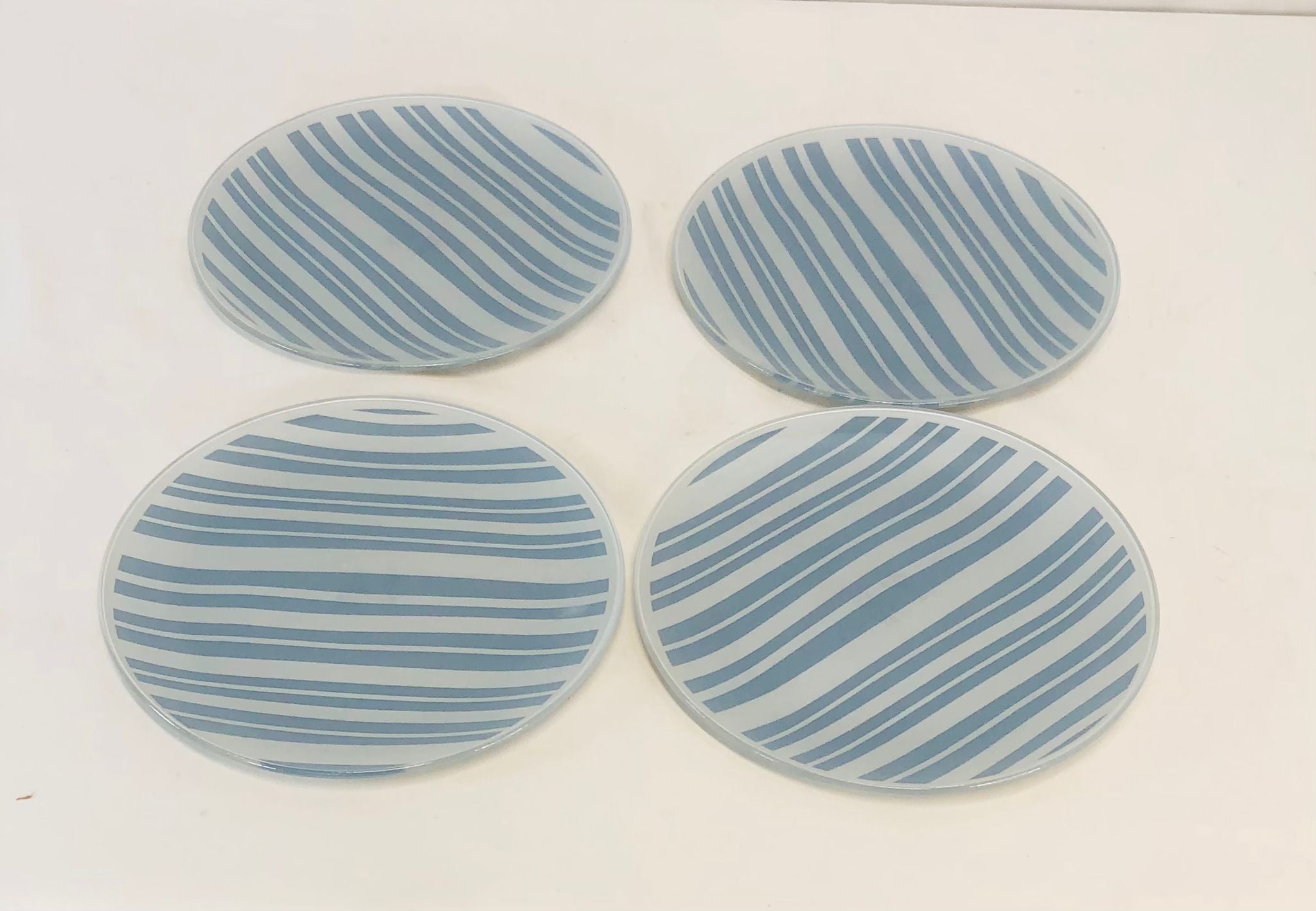Temp-tations Stripe Set of (4) 8" Glass Dessert Plates
