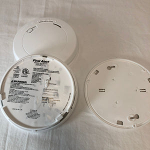 As is First Alert 2-in-1 Smoke and Carbon Monoxide Alarm