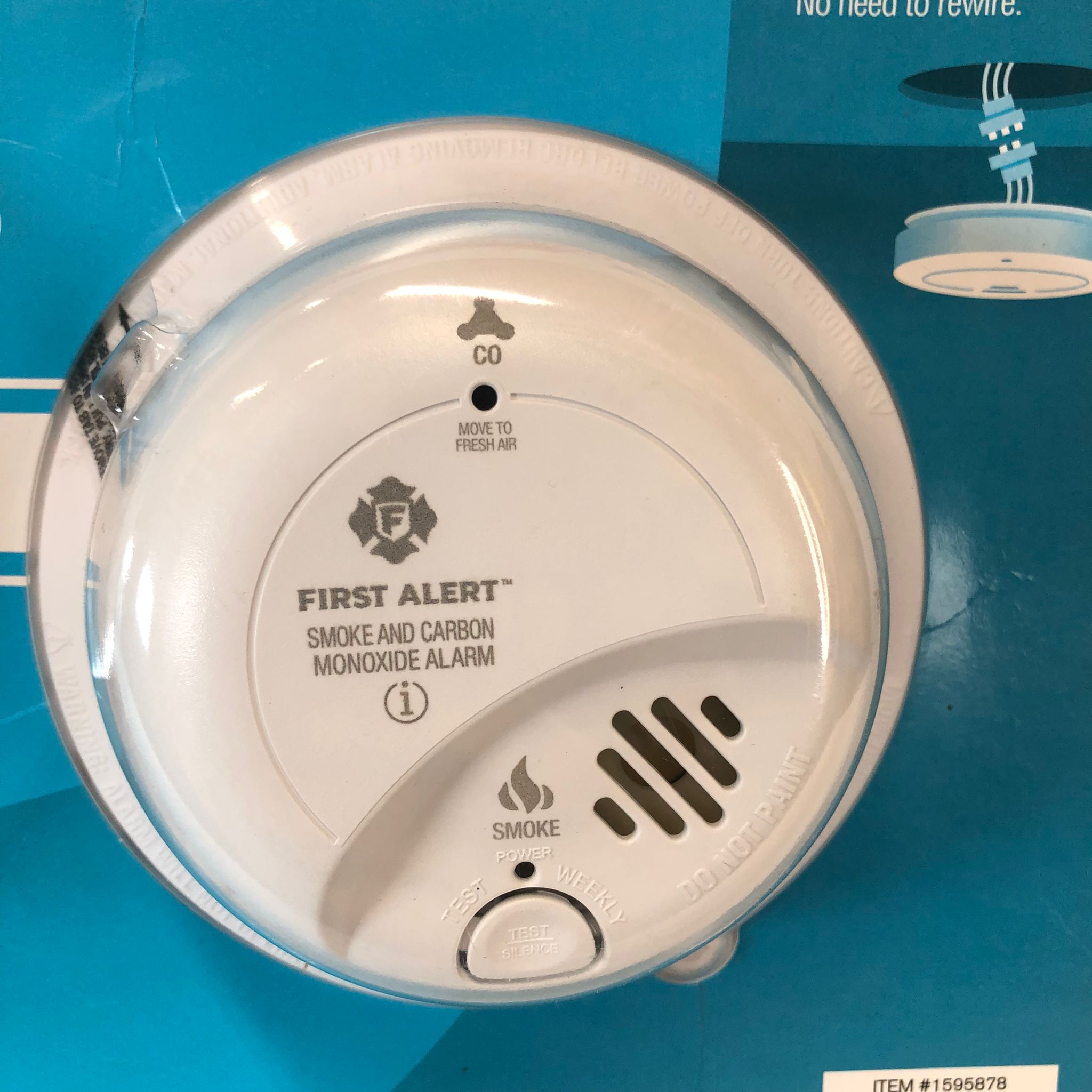 First Alert 2-Pack Smoke & CO Alarms with Battery Backup & Quick Connect